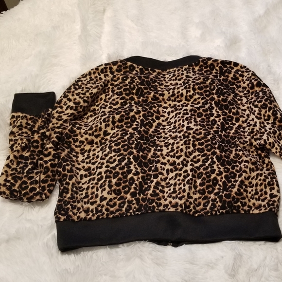 CUTE Rue 21 Cropped Jacket - Picture 4 of 5